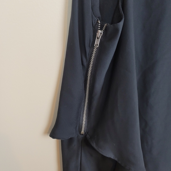 | Urban Outfitters | Silence + Noise Black Dress - Picture 5 of 7